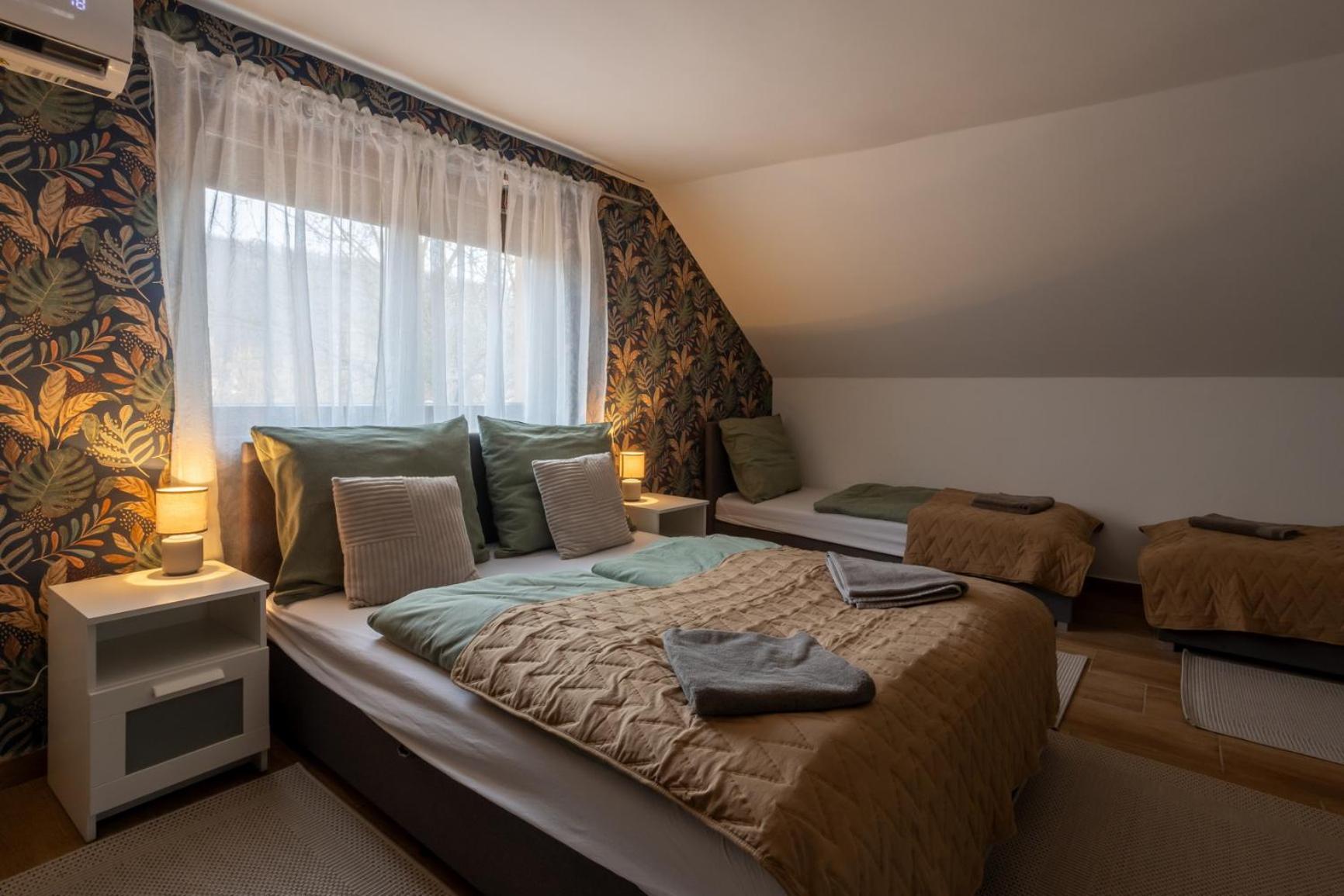 Demjén Rp Apartmanhaz מראה חיצוני תמונה